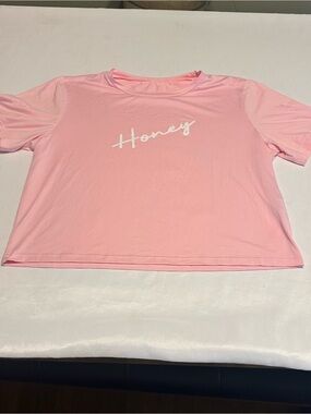 Pink 'Honey' Graphic Crop Tee
